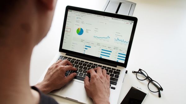 Best Online Fundraising Campaigns: 5 Examples to Copy